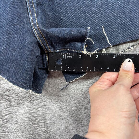 Paige Women Margot Shorts Jean Denim Raw Hem Cut Off Dark Wash Size 28 D135 - Picture 6 of 10